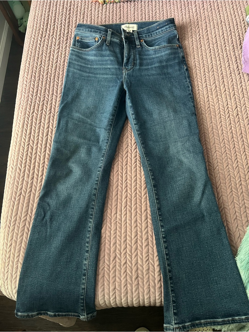 Madewell Mid Rise Kickout Jeans